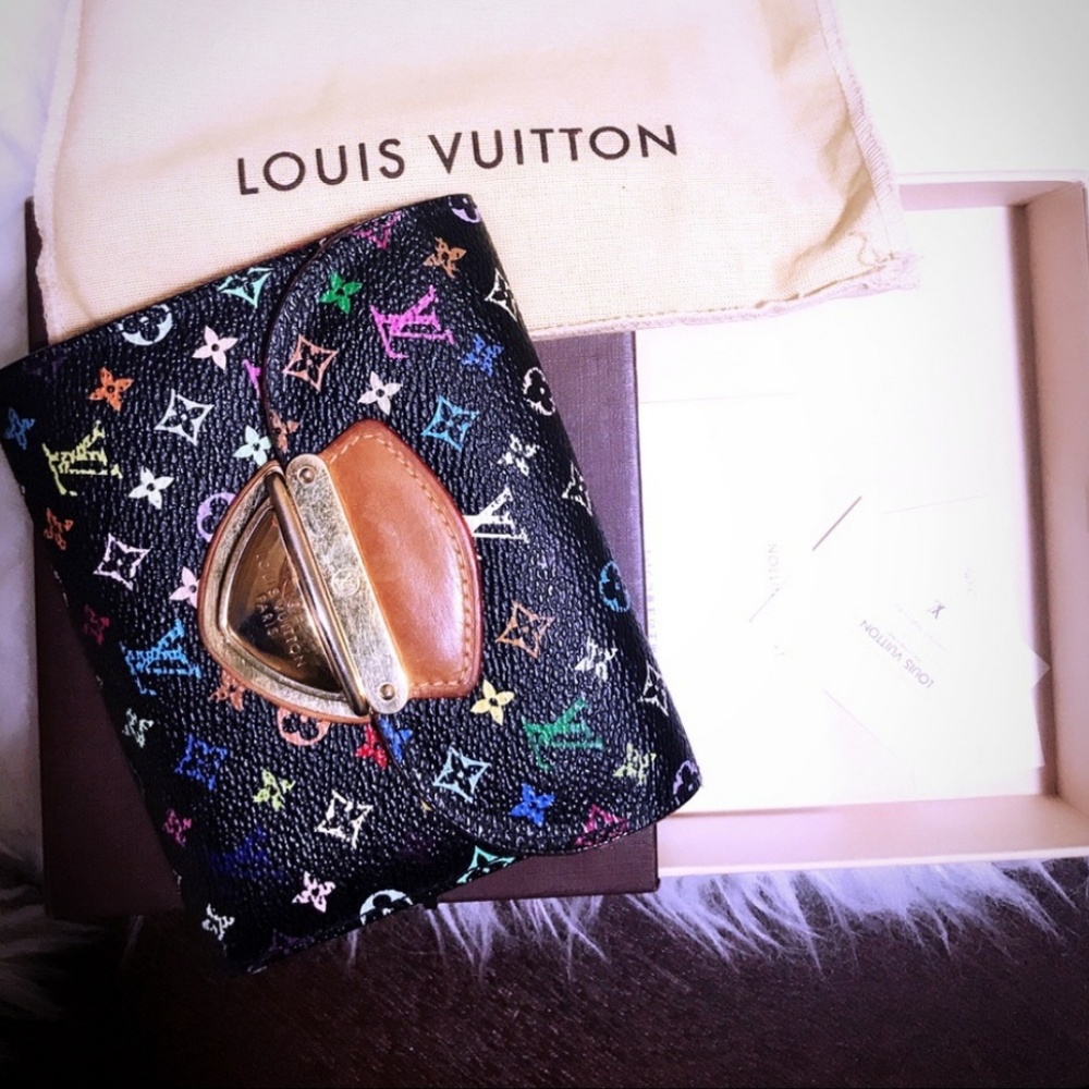 Louis vuitton compact wallet